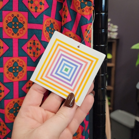 LULAROE NWT Geometric Design Maxi Skirt XL - Picture 3 of 4